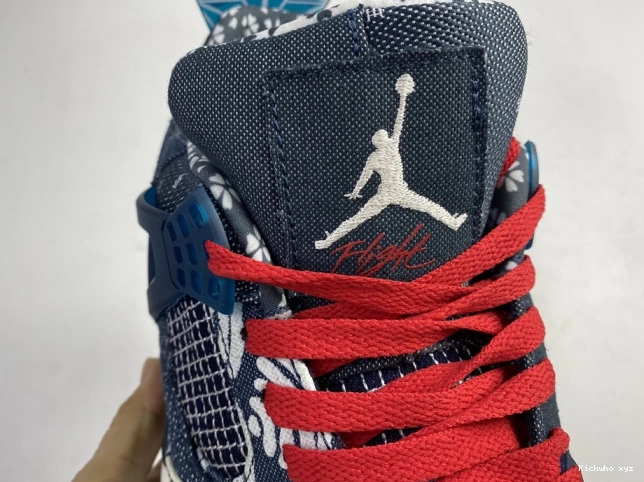 Jordan Sashiko CW0898-400 SE Air 4 Retro 0611